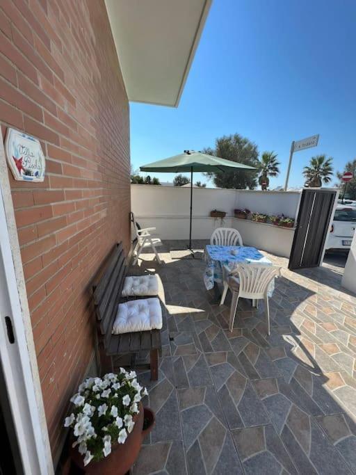 Villa Pisola Fiumicino Airport - Seafront Exteriér fotografie